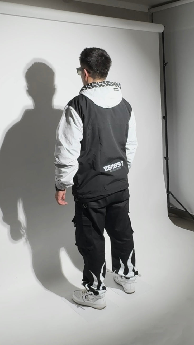 Cortaviento Yin-Yang Black & White – ZEN897 DROP 11:11