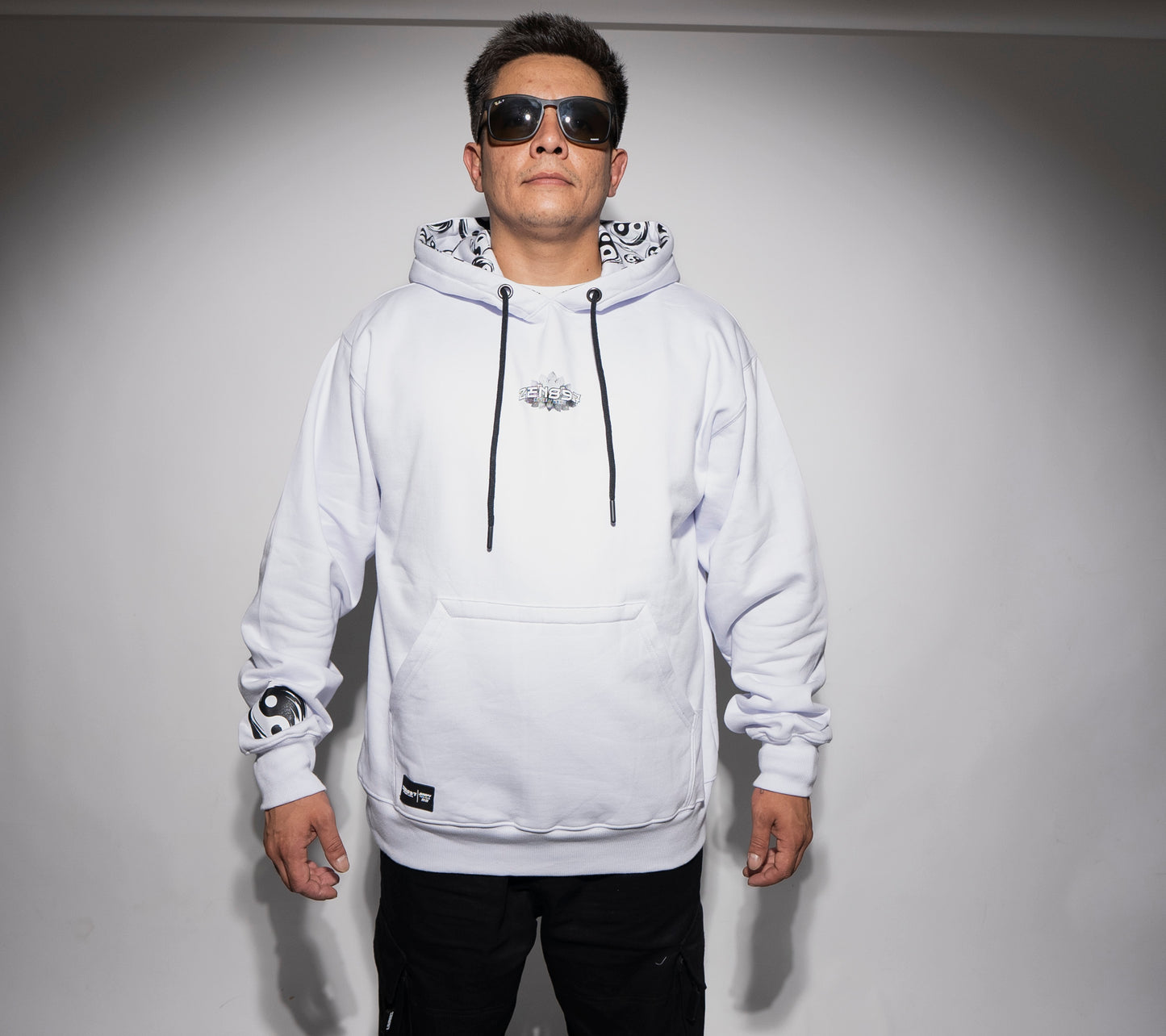 Polerón ZEN897 Yin-Yang Drip Blanco – DROP 11:11