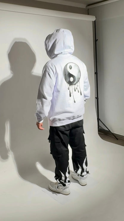 Polerón ZEN897 Yin-Yang Drip Blanco – DROP 11:11